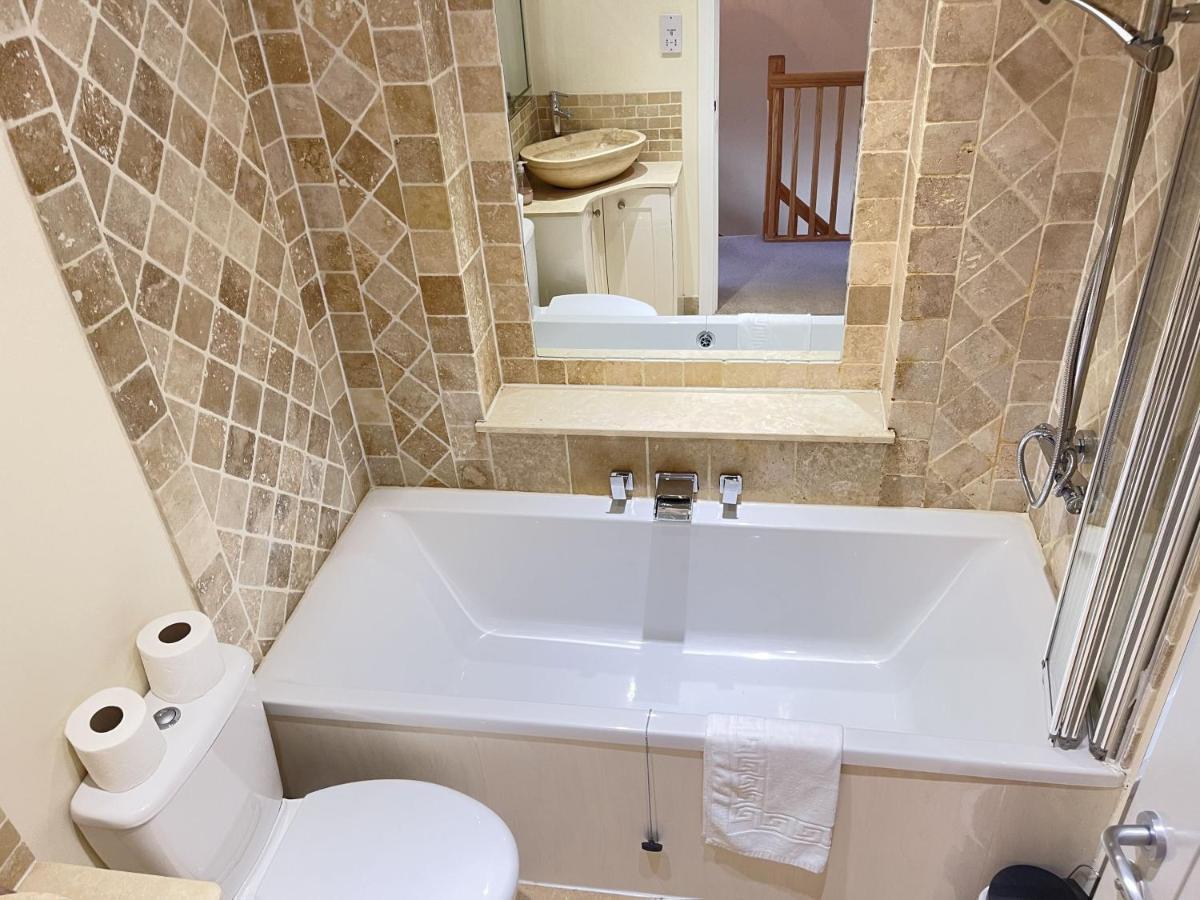 Villa Harrys Hideout St Ives Esterno foto