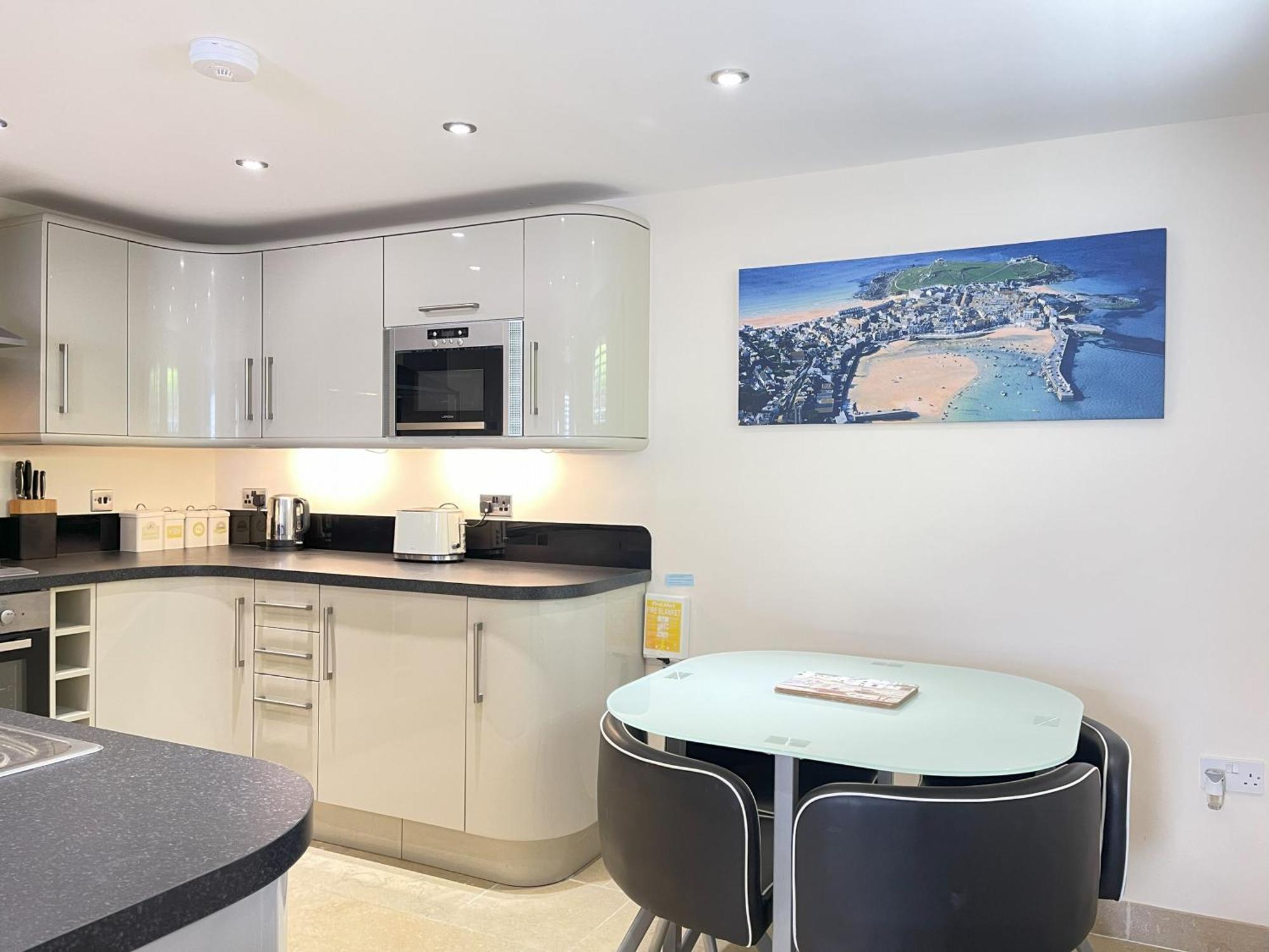 Villa Harrys Hideout St Ives Esterno foto